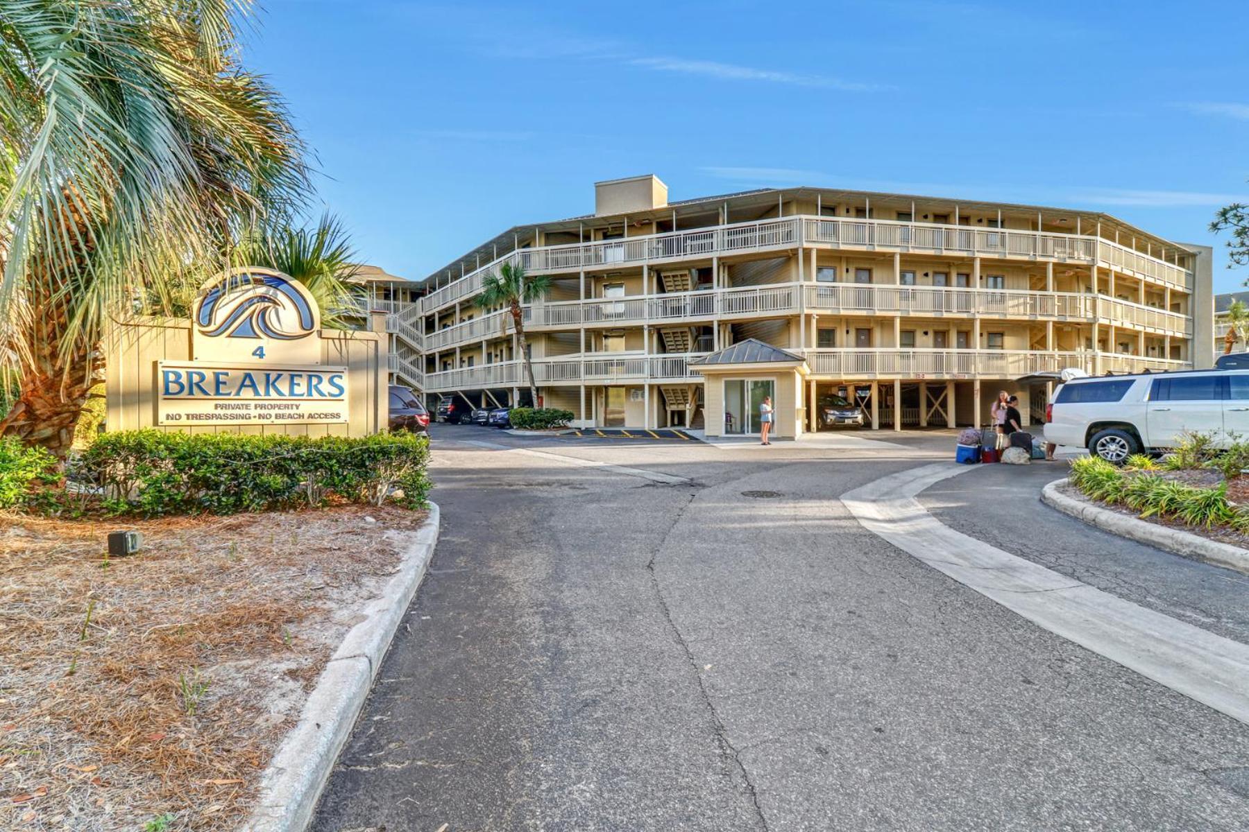 The Breakers #220 Beach Condo, Beautiful Ocean View At Coligny Beach, 4 N Forest Beach Drive Hilton Head, Walk To All Shops Restaurants, Renovated Jan 2024, Vacation Rental Hhi Llc Hilton Head Island Exterior foto